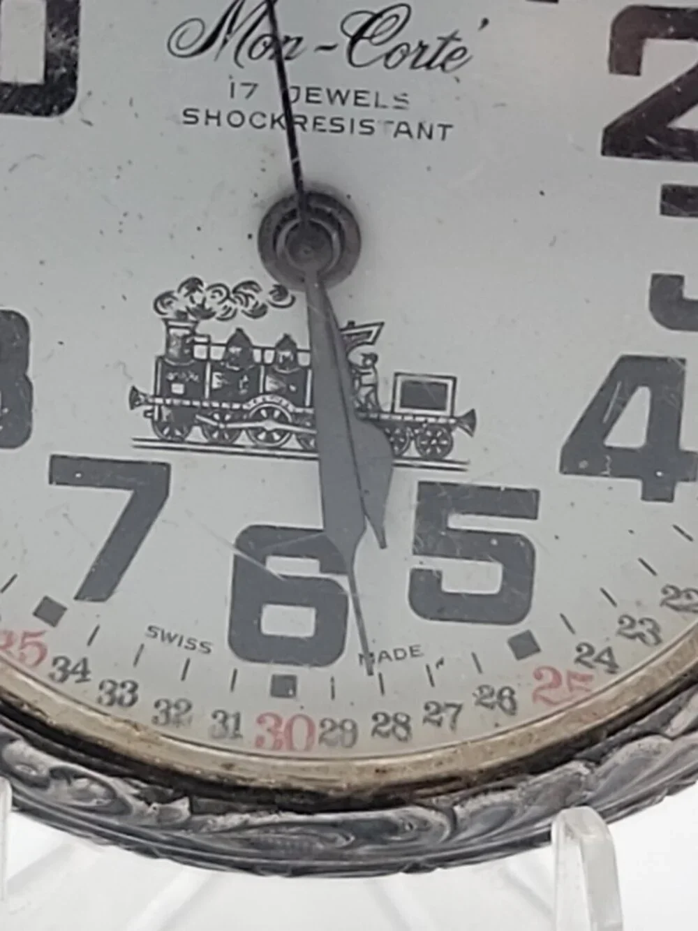 Swiss Railroad Grade Wind Pocket Watch Mon-Corte By EVASO SA 17j Antique